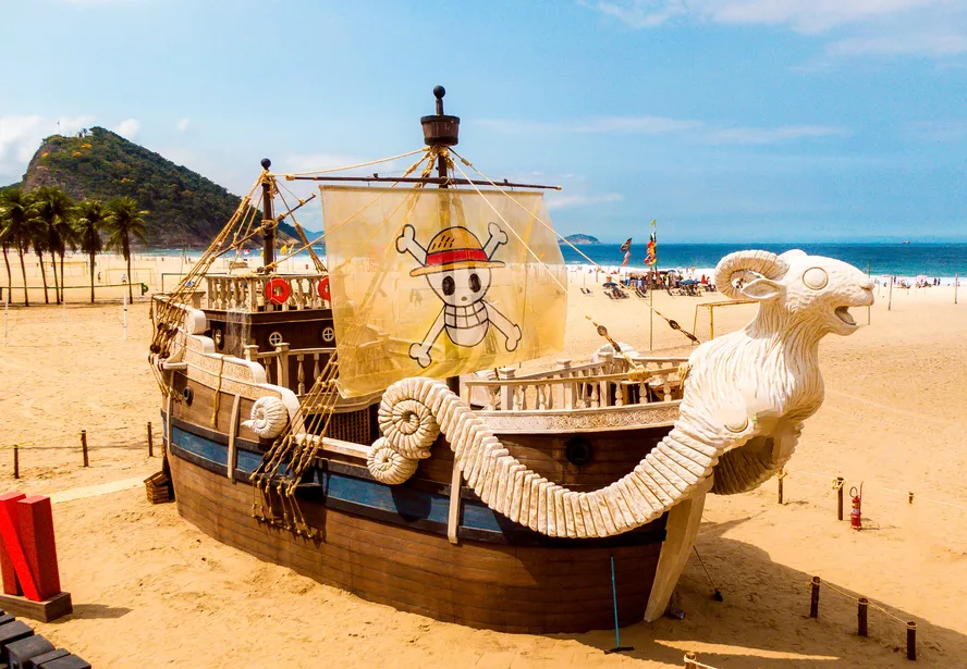 VEJA O Barco MERRY em Copacabana 🏴‍☠️ One piece Serie #onepiece #netflix 
